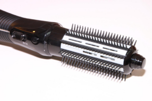 La brosse coiffante Revlon : le secret pour un volume époustouflant